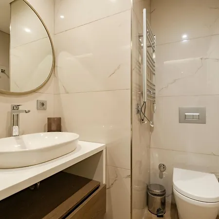 3-bedroom New And Spacious Apartment