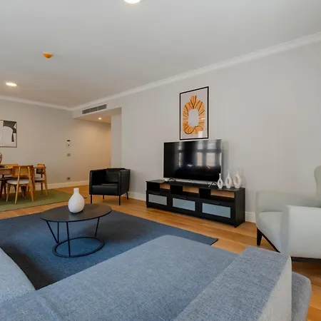 3-bedroom New And Spacious Istanbul