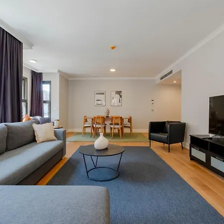 3-bedroom New And Spacious Apartment Istanbul