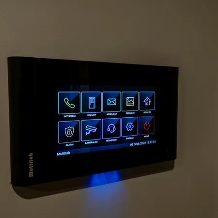 3-bedroom New And Spacious Διαμέρισμα