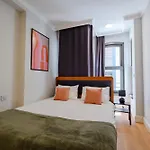 3-bedroom New And Spacious * איסטמבול