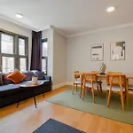 3-bedroom New And Spacious *
